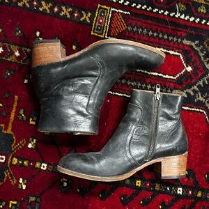 By Hudson Chelsea Boots size 38